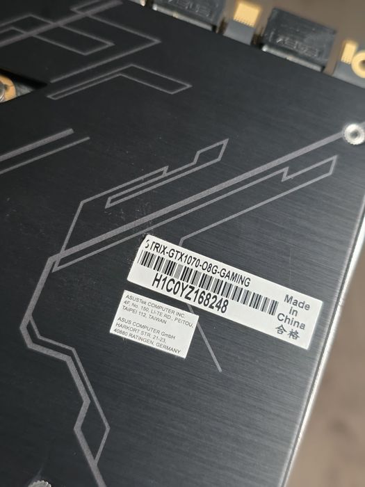 Placa video GTX 1070 8GB Asus Strix