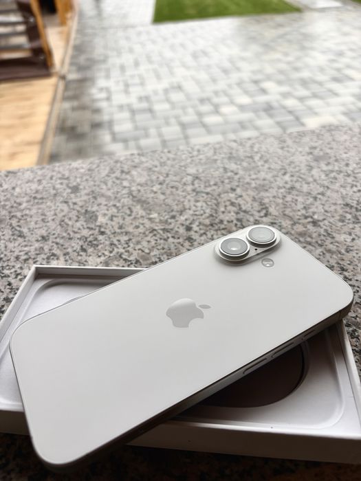 Iphone 16.128 gb