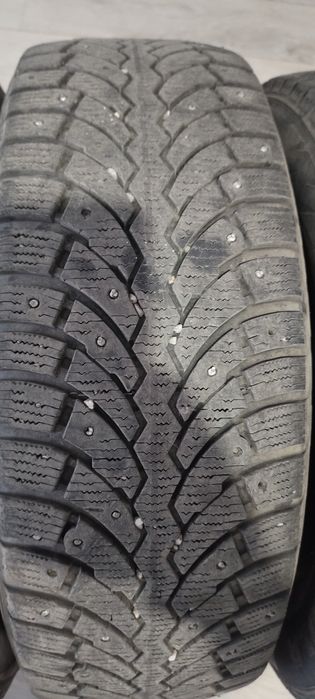 Шины зимние R16 215/65