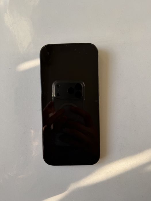 Iphone 16 pro с коробкой
