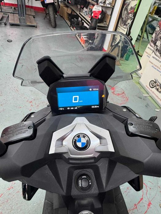 Scuter BMW C400X 2025 -GARANTIE-