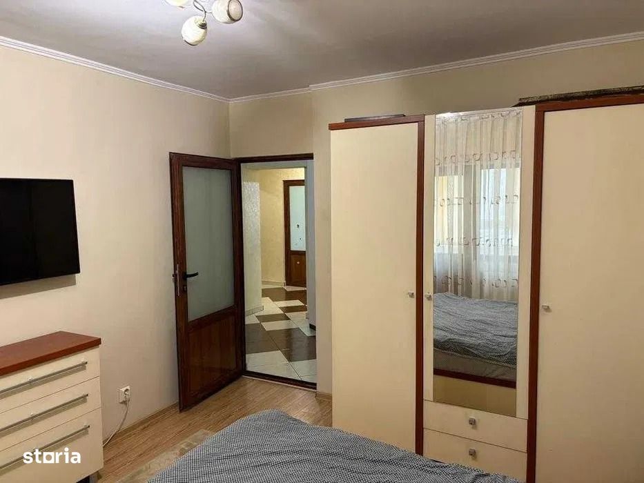 Apartament 4 camere Pacurari
