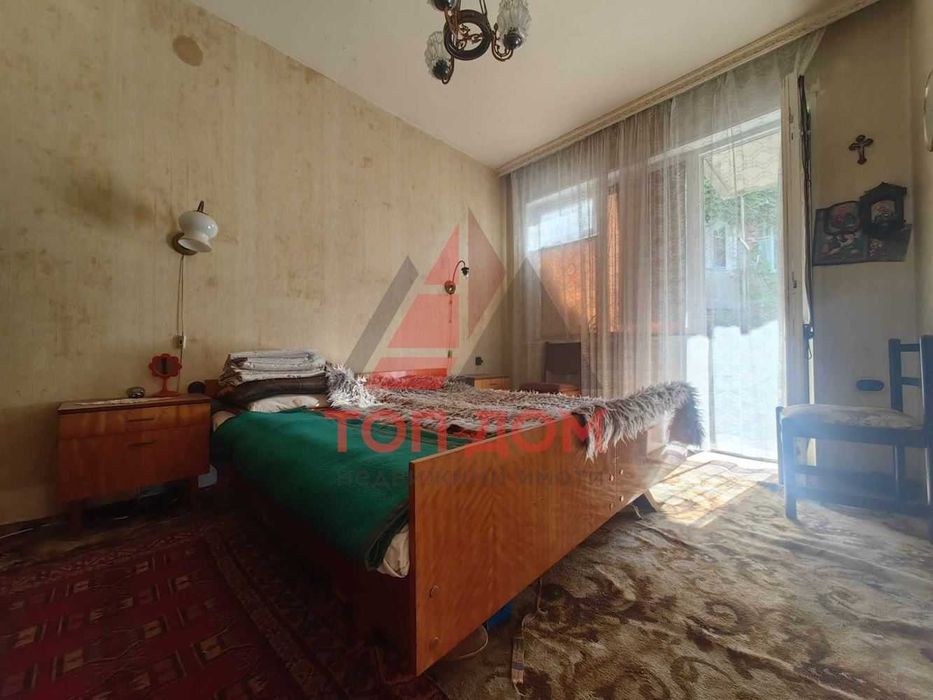 Продава се Четиристаен апартамент в Варна, Център - 120 кв.м за 2242 €/кв.м - Снимка #3