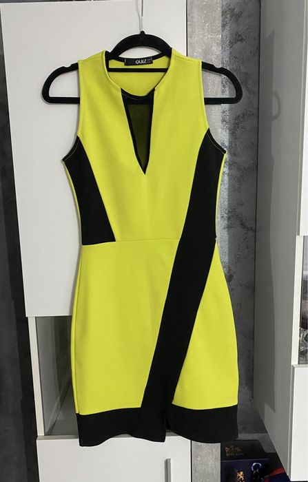 Rochie Quiz Marimea XS