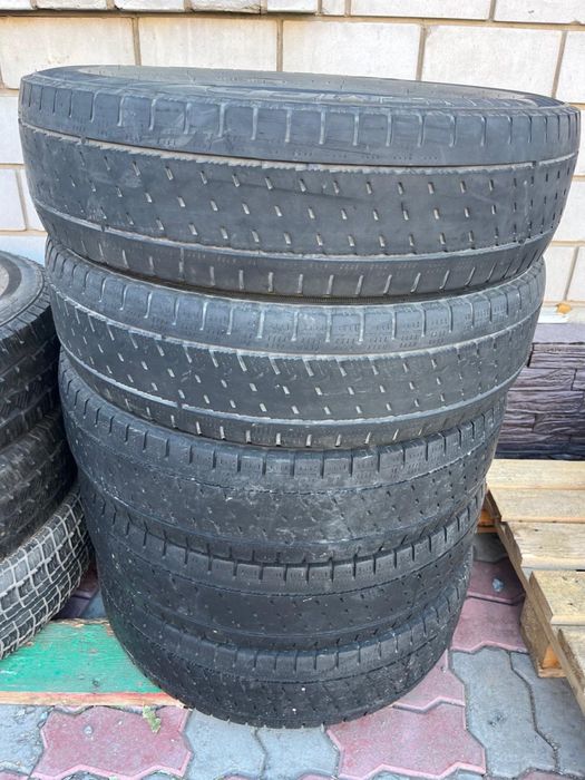 Продам шины на газель
