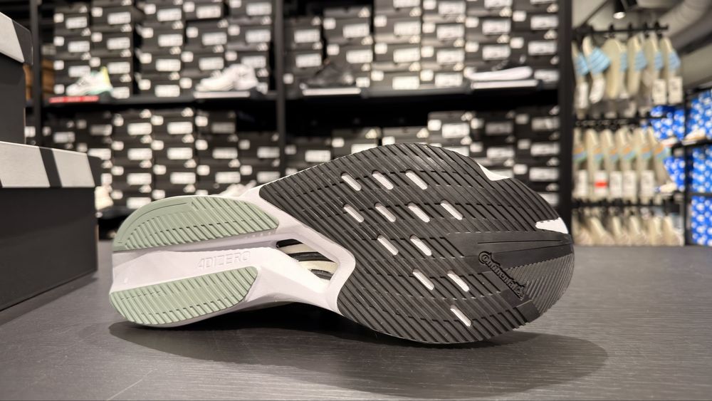 Adidas Adizero Boston 12 M originali la cutie ( marime 44.2/3 )