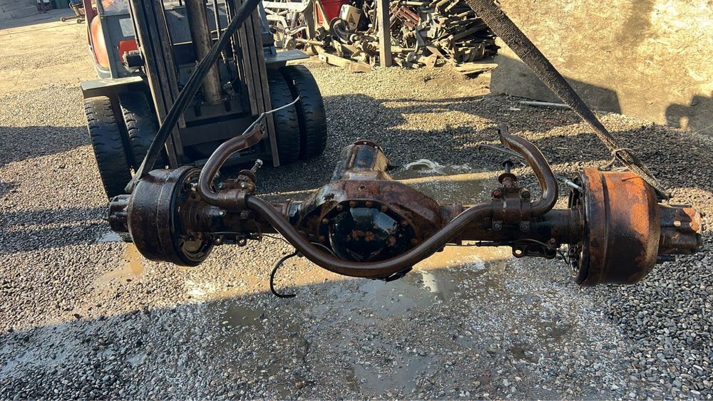 Мосты и балки мерседес 609/709/809 с европы