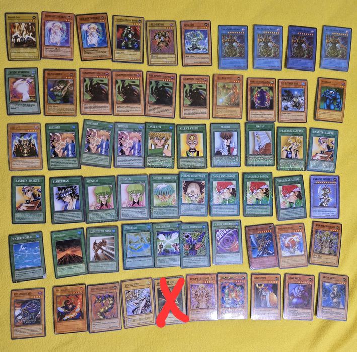 Асортирани Yu gi oh карти
