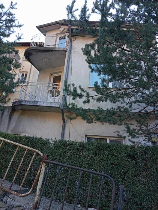 Продава се Къща в с. Нареченски бани, Област Пловдив - 210 кв.м за 185 €/кв.м - Снимка #2