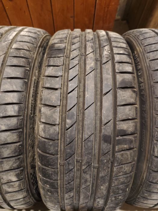 Kumho ecsta ps71  205/40/17