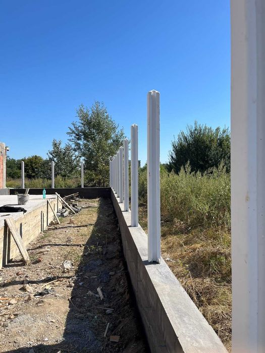 Gard beton sau marmura + porti cu garantie 15 ani
