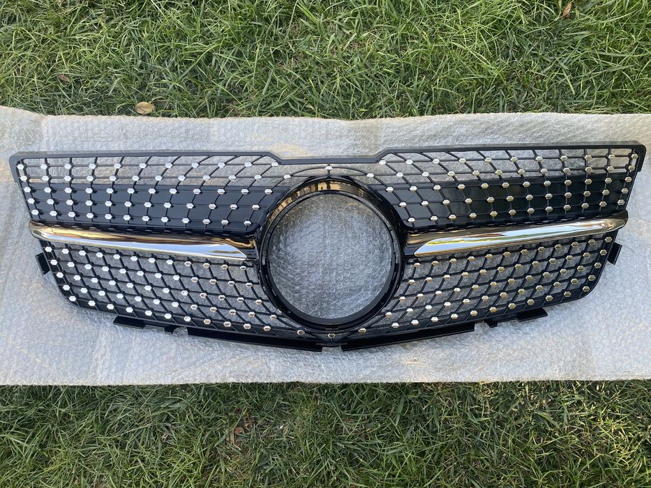 ПРОМО Предна решетка за Mercedes GLK