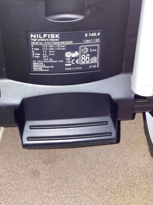 Aparat de spălat cu presiune Nilfisk E 145.4 + accesorii (2100 W)