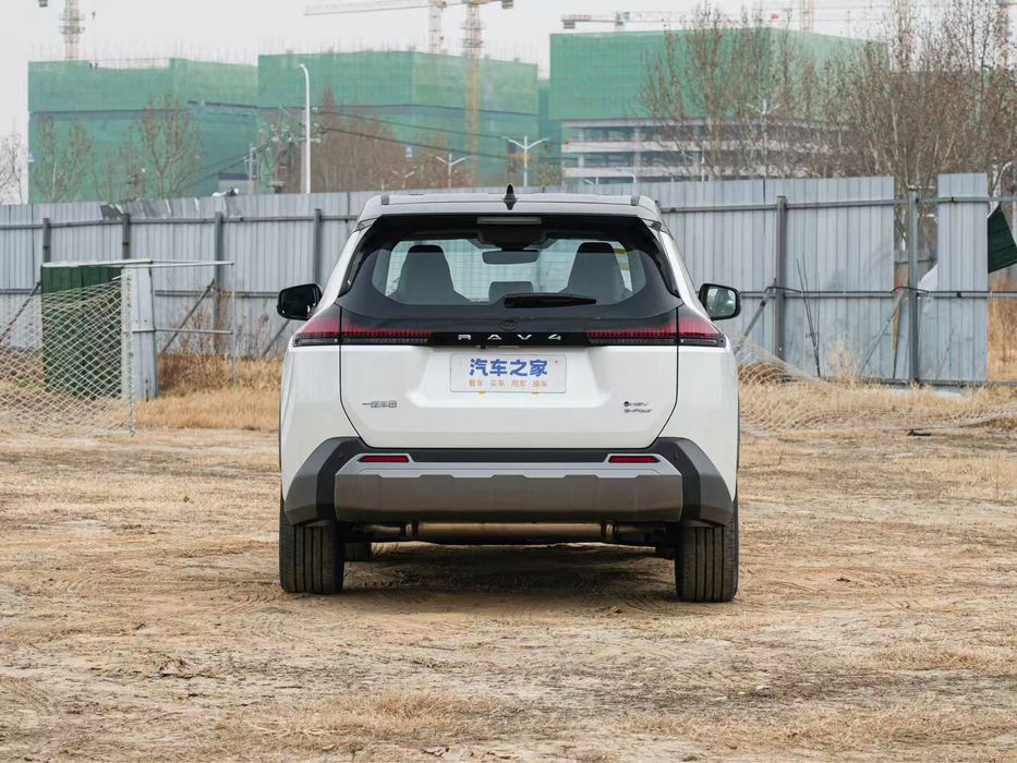 Toyota RAV4 2.5 HEV Flagship