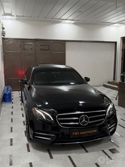 Mercedes Benz W213 E300