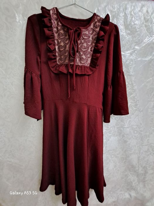 Uyga kiyishga kiyimlar