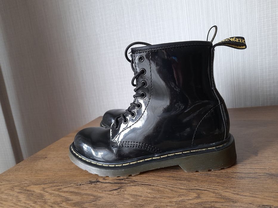 Dr martens детски обувки 33.5 номер.