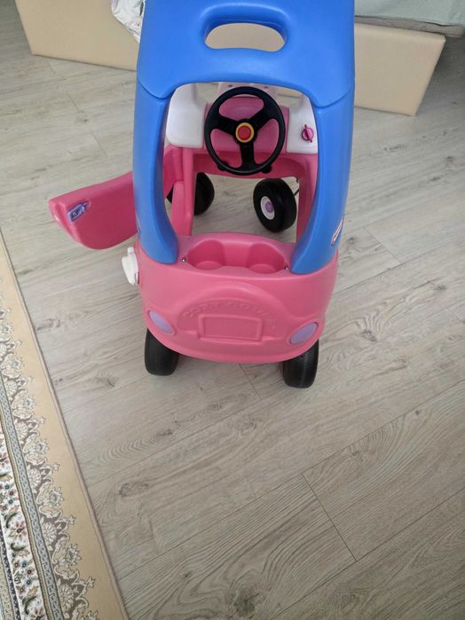 Машина каталка Little Tikes