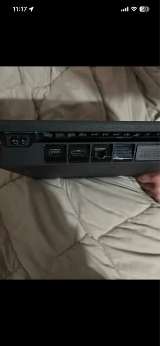 Ps4 1300 lei negociabil