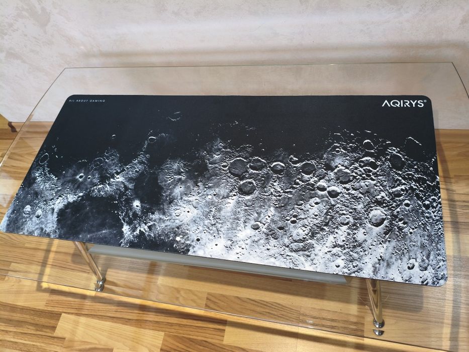 Vând mousepad Aqirys Vesta XL