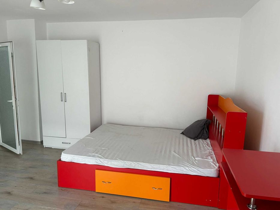 Inchiriez  Garsoniera