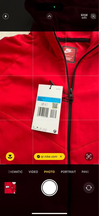 Nike tech fleece premium red