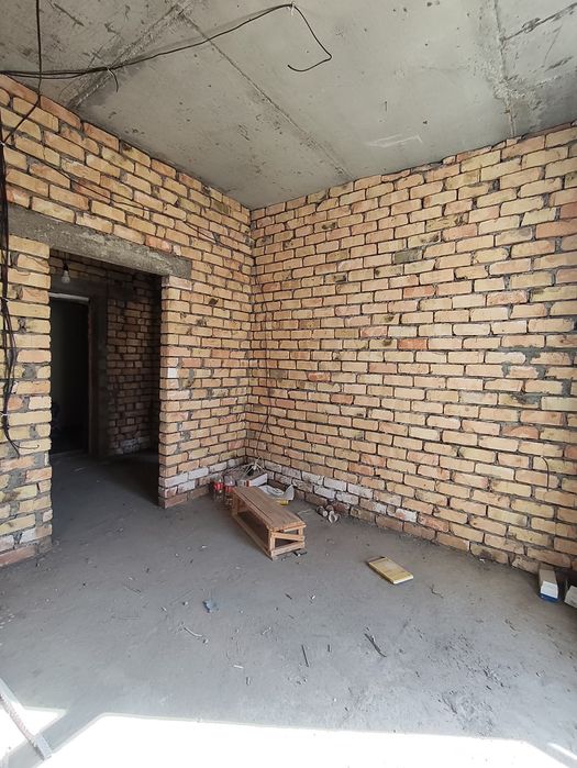 Yangi ozbekiston bogi yonginasida darvazasiga 150metiir