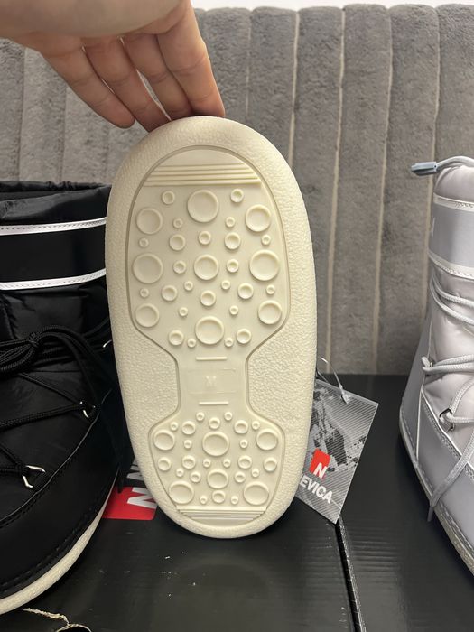 Ghete de zapada Moon Boots