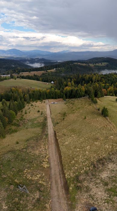 Teren 800 mp (8 ari) – Pasul Tihuța, Piatra Fântânele
