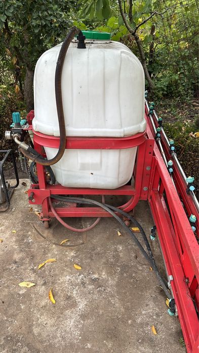 De vanzare Mașină de stropit agricolă