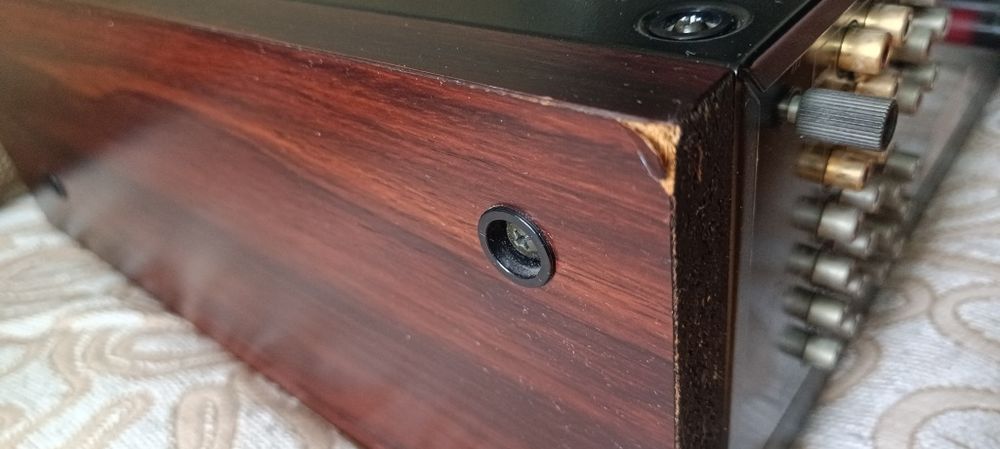 Sony 333ESG продам