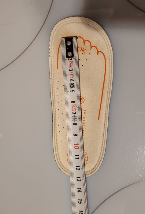 Ботинки для малыша. Размер 24