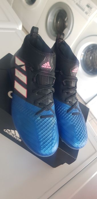 Детски футболни обувки Adidas