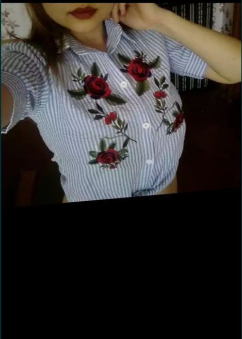 Блузка новая с вышивкой