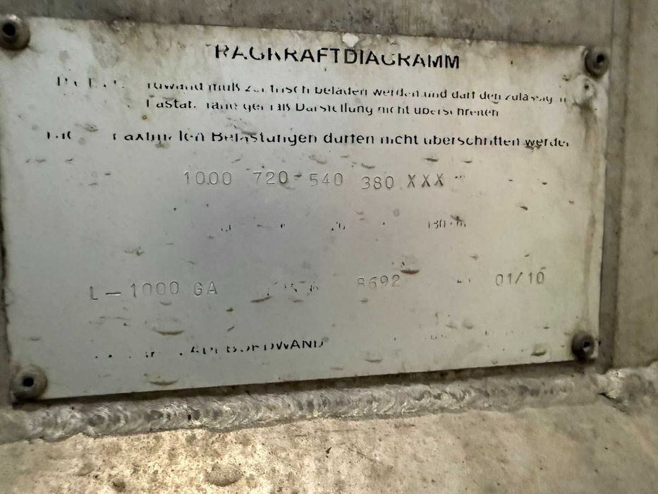 Продавам падащ борд