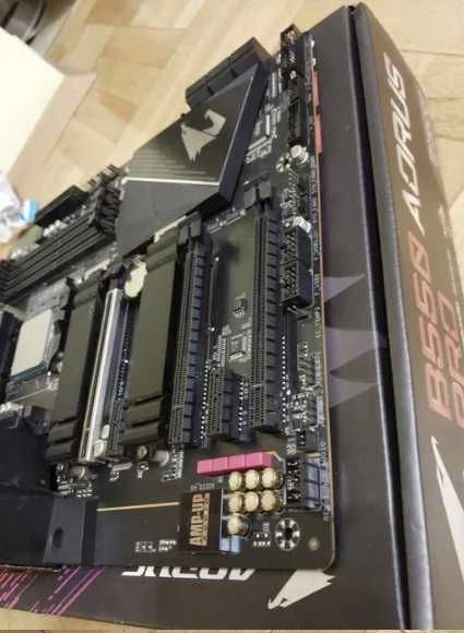 AMD Ryzen 5 5600 + Gigabyte B550 Aorus Pro