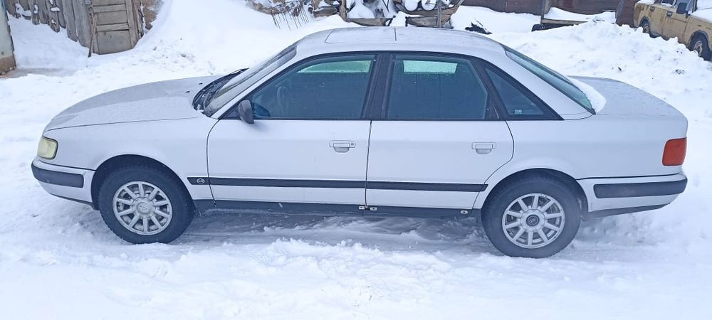 Продам ауди 100 в хорошем состоянии