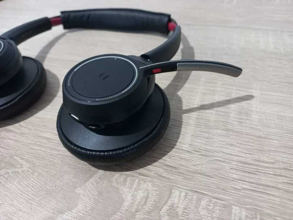 Casti Bluetooth Wireless Plantronics Poly Voyager Focus - Stereo Muzic