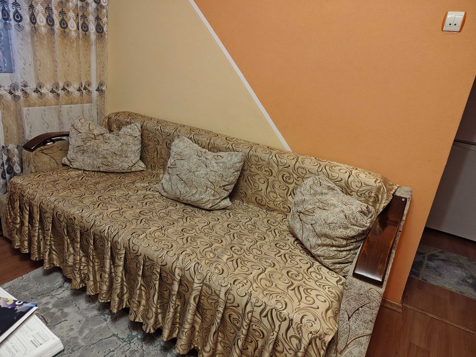 Mobila sufragerie și pat