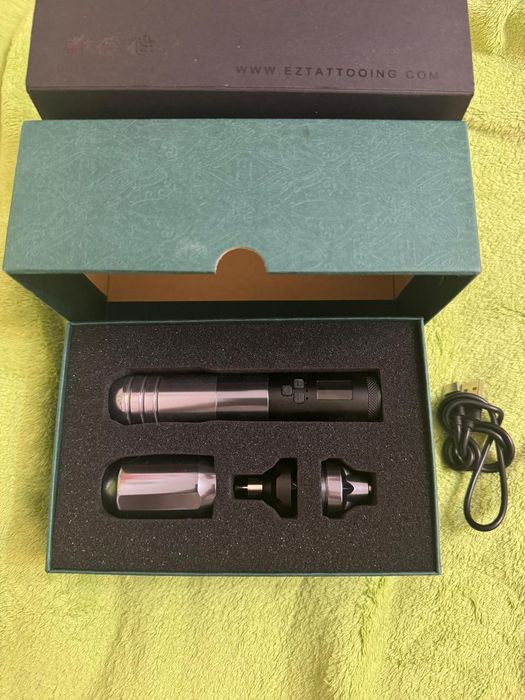 Тату машинка, сухожар, иглы, принтер, бумага