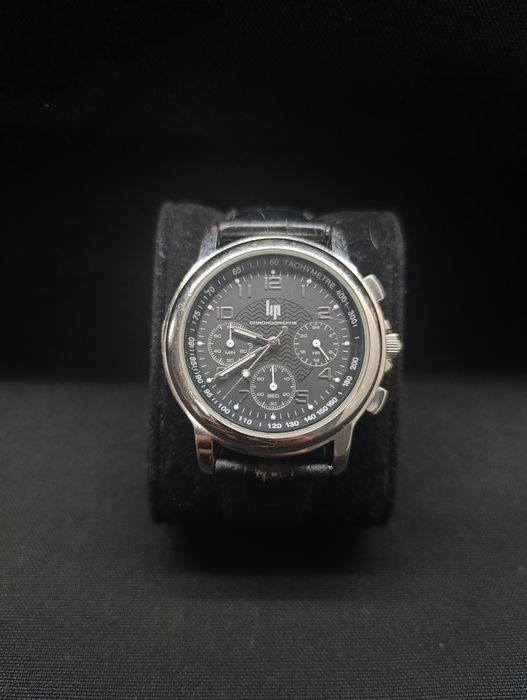 Часовник LIP chronograph