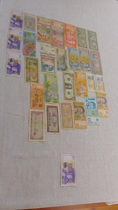 Bacnote vechi de vanzare