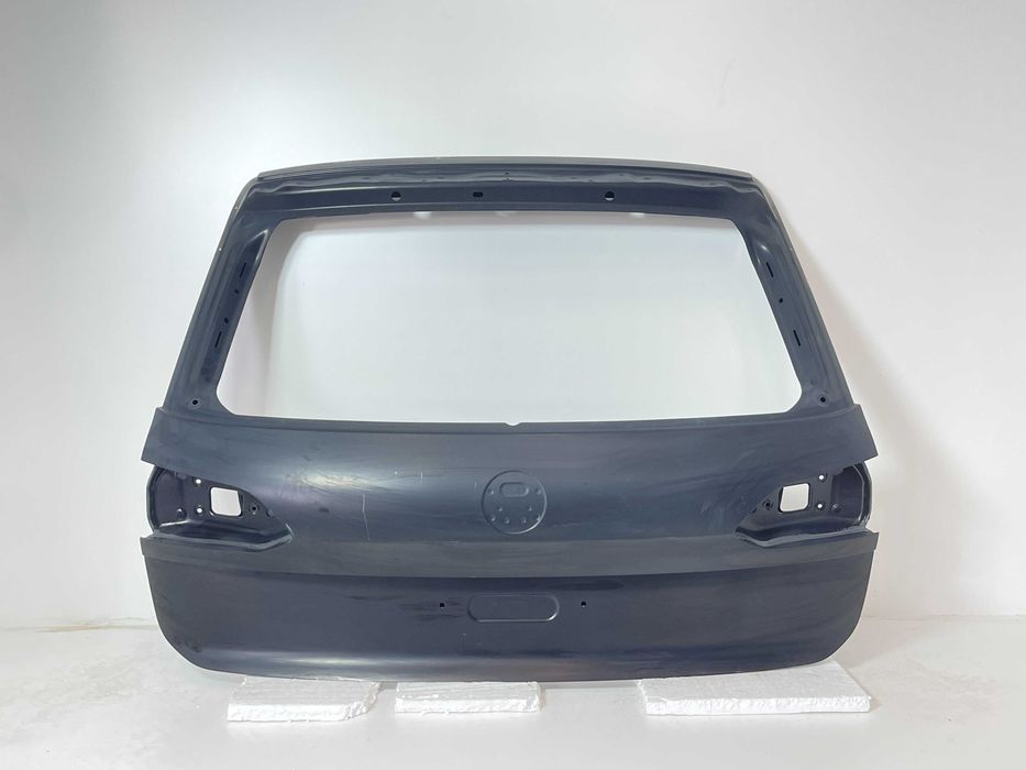 VW Touareg 2019 заден капак - нов оригинален