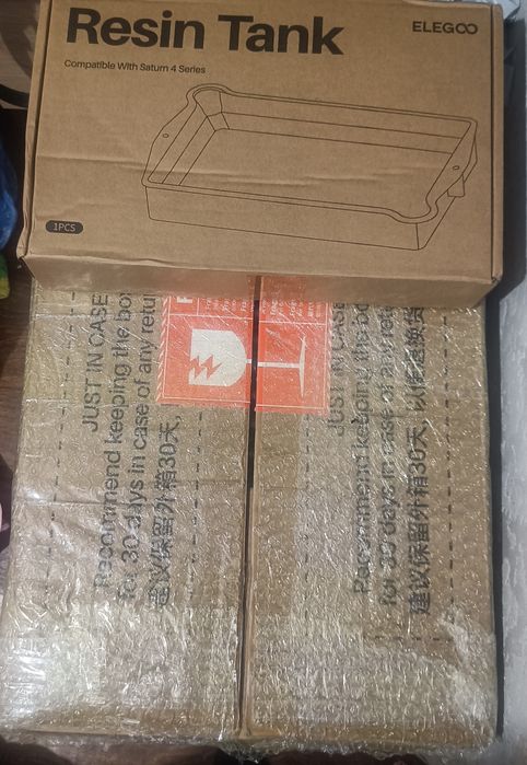 3D-принтер ELEGOO Saturn 4 Ultra 12K