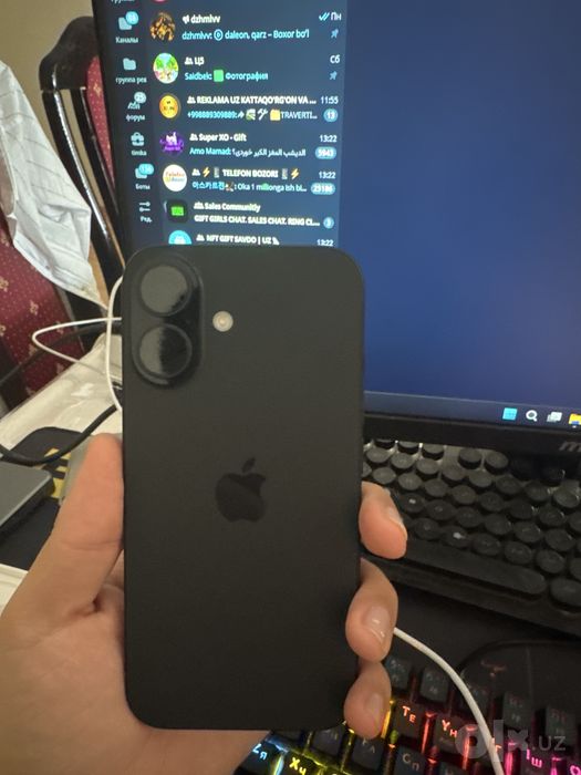IPHONE 16 / 128 янги!! Отадган жойи бор