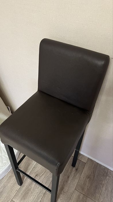 Продам барный стул