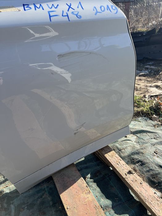 Bmw x1 f48 2019 задна дясна врата 2бр