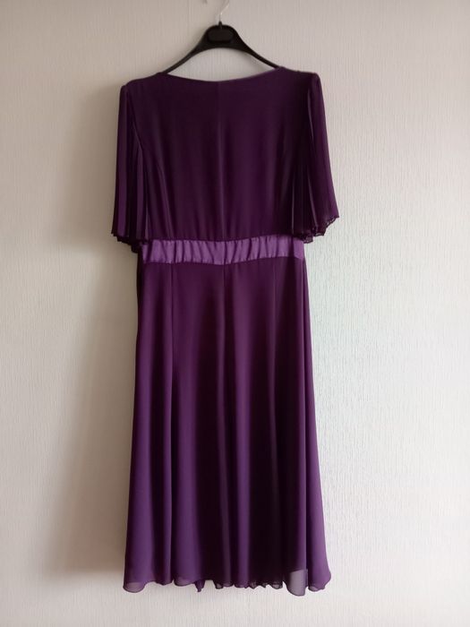 Продам платье 44-46 размера