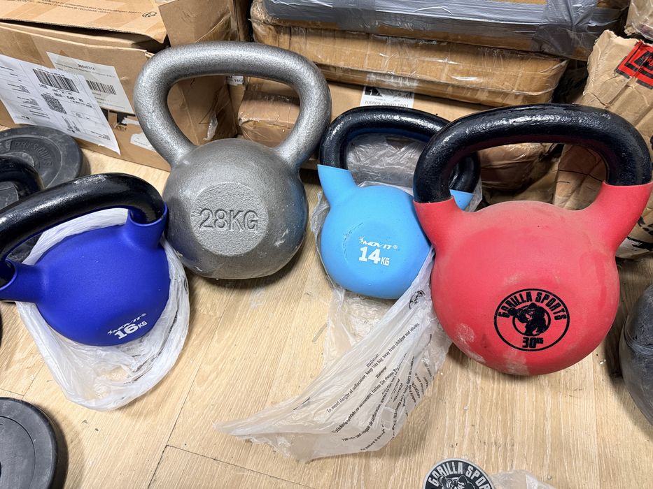 Chettlebell 30 kg. 28 kg.26 kg. 24 kg. 22 kg. 20 kg.18 kg 16 kg 14 kg 12 kg 18 kg 8 kg noi pret 12 lei kg