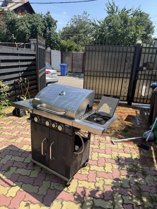 Gratar de gradina pe gaz